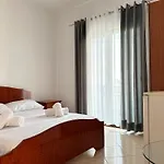 Appartement 44 Sarandë