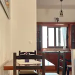44 Sarandë