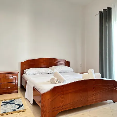 44 Sarandë