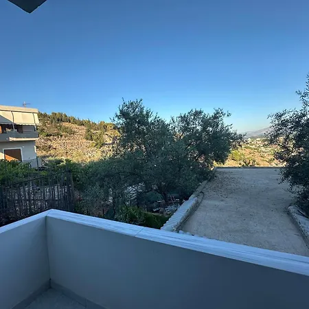 44 Sarandë